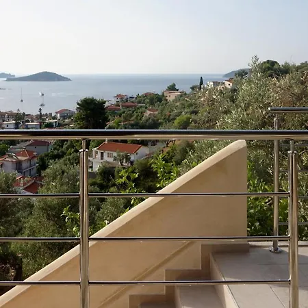 Villa Apolovesea