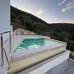 Apolovesea Megali Ammos (Skiathos)